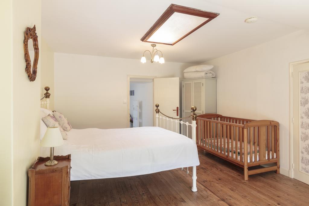 La Maison Famille Bed & Breakfast